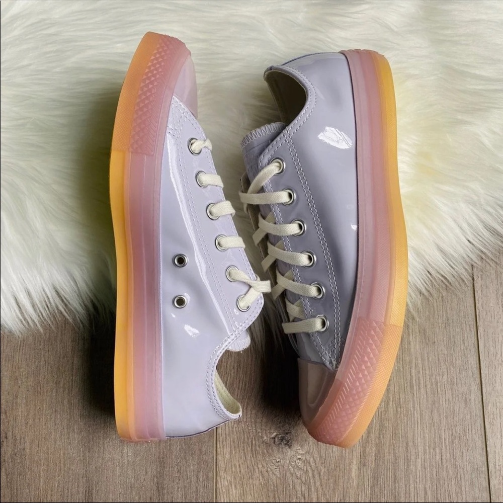 NWT Converse Chuck Taylor All Star Glow - Picture 5 of 9